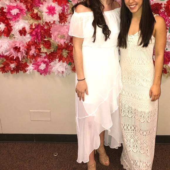 White Asymmetrical Express Sun Dress - Picture 6 of 6